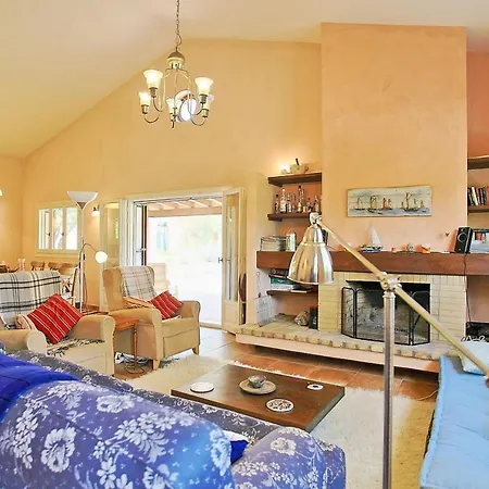 ヴィラ Kleopatra *